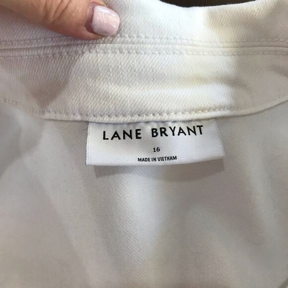 Lane Bryant White Denim Jacket Size 16 Stretch Button Front EUC 1132392 - Picture 7 of 11